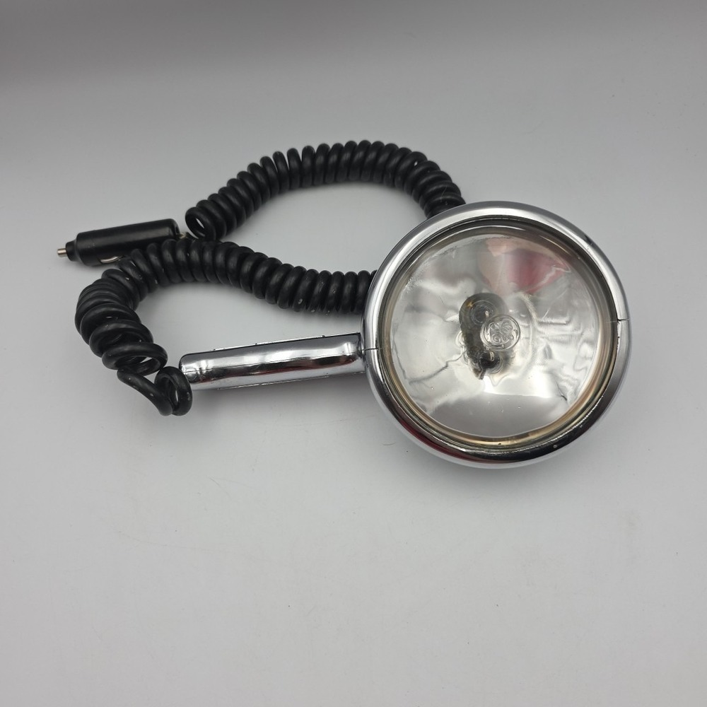 VINTAGE UNITY MFG CHROME HAND-HELD PLUG-IN AUTO SPOTLIGHT WORKS